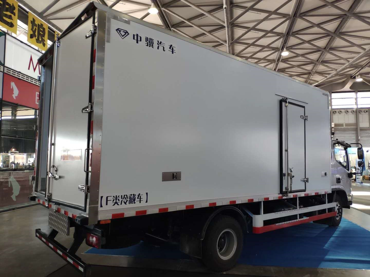 冷藏車獨立制冷機組和非獨立制冷機組有什么區別?