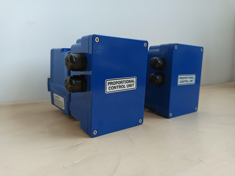 調節型電動執行器