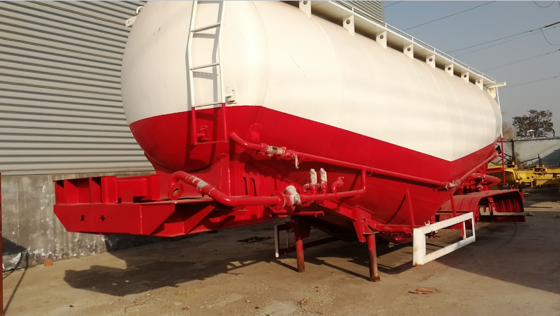 粉粒物料半挂车45方