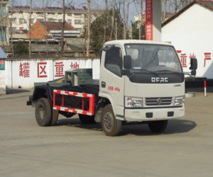 勾臂垃圾车5方