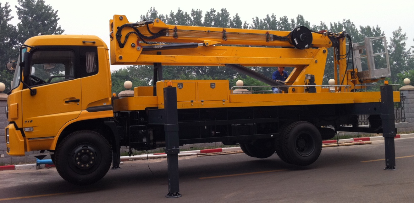 江淮欧二32米高空作业车-G15N0