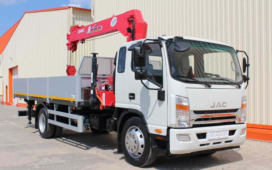 6.3吨随车吊-国二-LE741