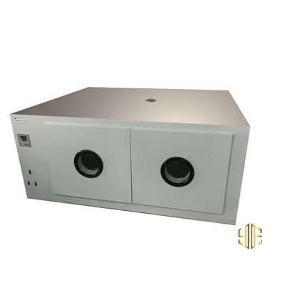 為客戶提供特殊定制干燥箱