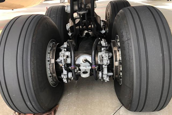 ?機EMB及起落架機電系統研究