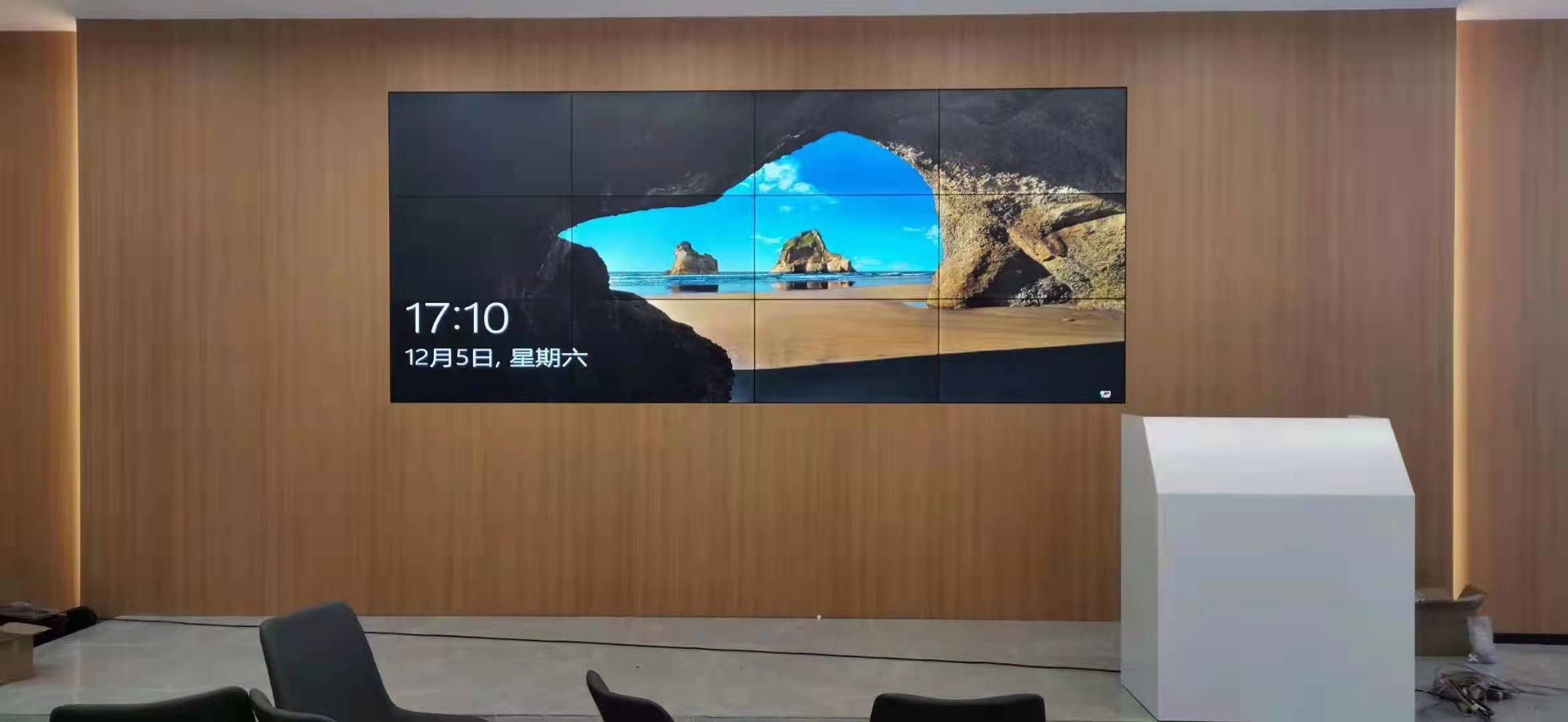 貝殼房產綿陽站3×4 液晶拼接屏 柔性拼接屏 華為企業智慧屏 廣告機、一體機、查詢機