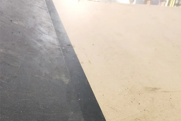 輸送帶熱硫化接頭部位橡膠比較硬的原因