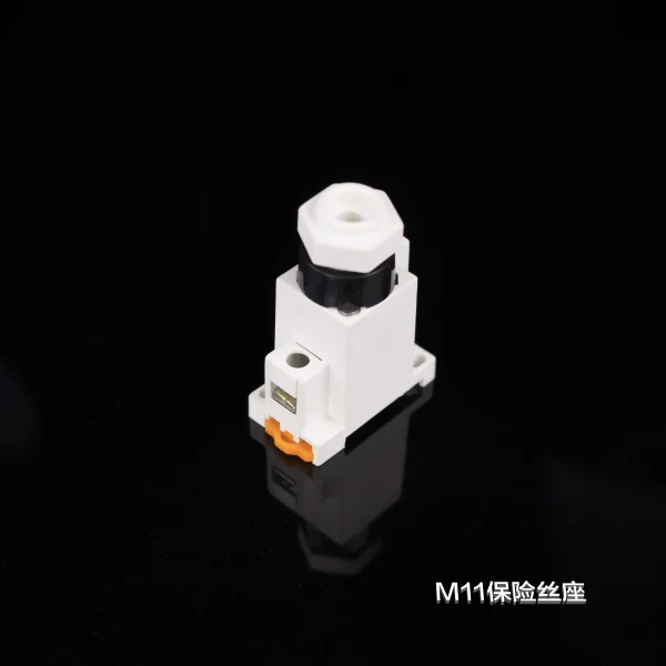 M11保險(xiǎn)絲座