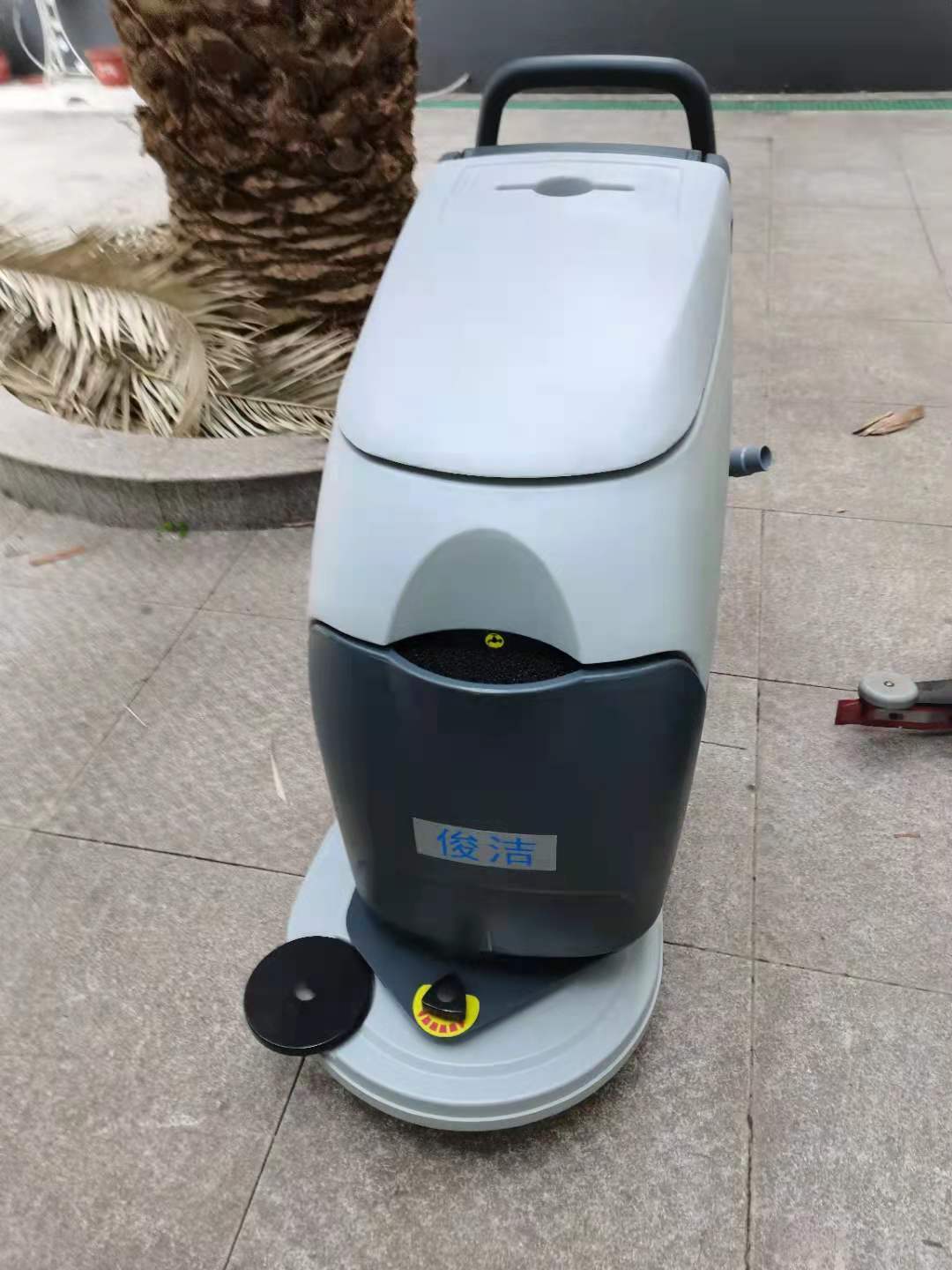 BJ531手推式洗地机-苏州澳门大阳城环？？？？？萍加邢薰