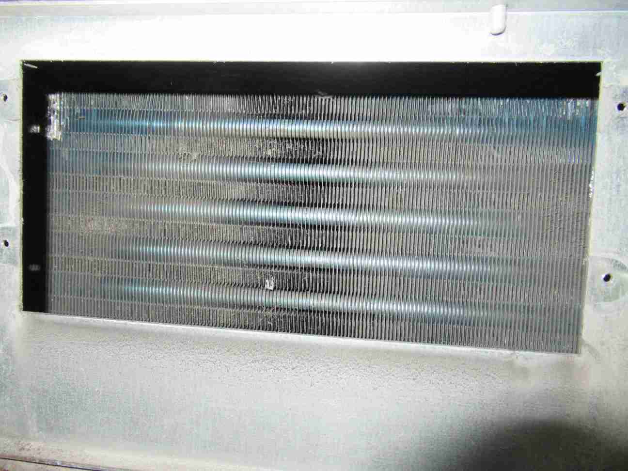 風機盤管翅片清洗前.jpg