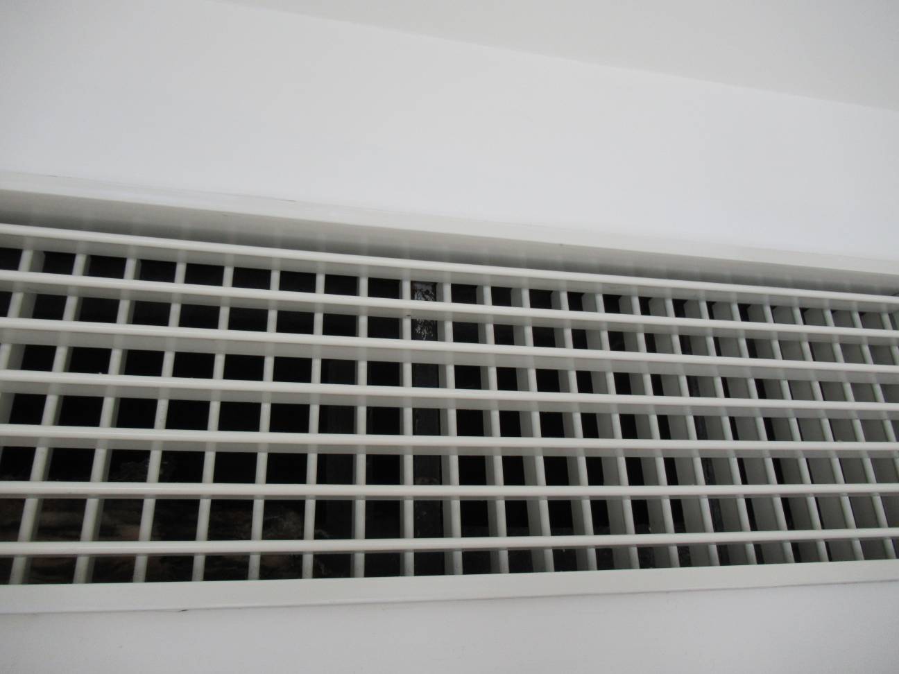 風機盤管風口清洗后.jpg