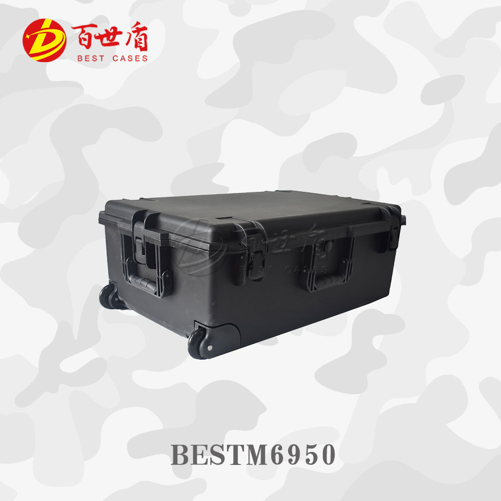 M6950-2.jpg M6950-2.jpg