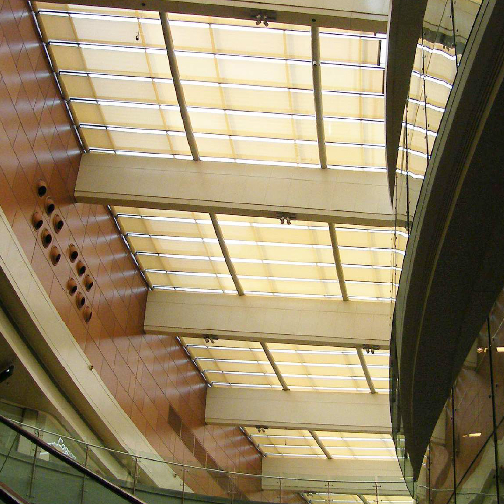 建筑遮陽使用電動天蓬簾的理由