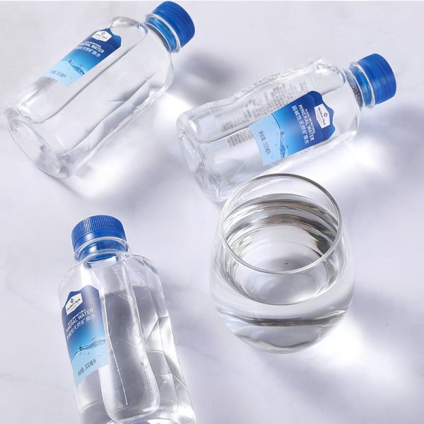 山姆弱堿性天然礦泉水300ml