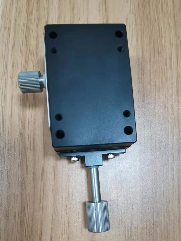 燕尾型丝杆滑台