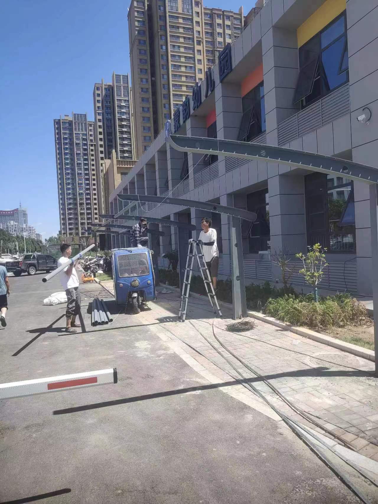 膜結構車棚鋼架安裝