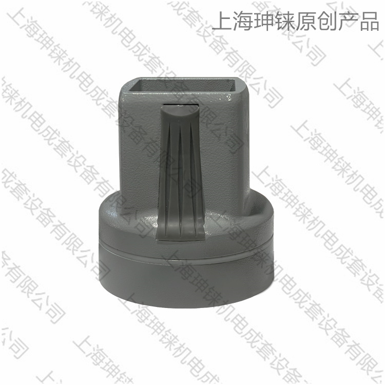 箱體連接器