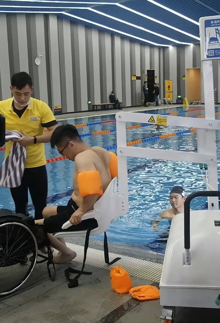 第一人入水.0232315.靜止001.jpg