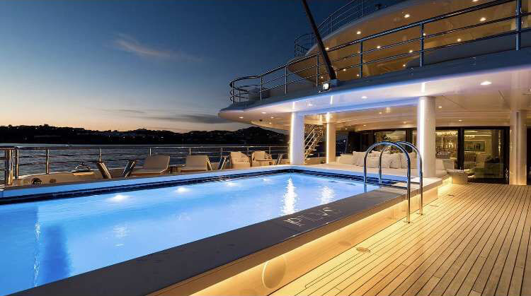 如何選擇鋼結(jié)構(gòu)泳池設(shè)備才能有效降低成本？