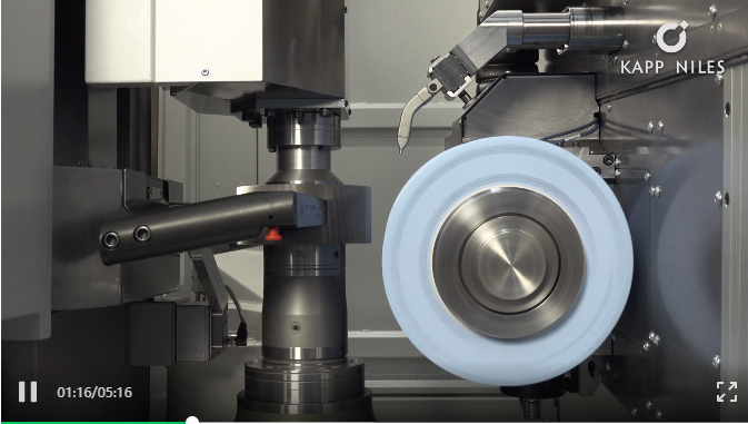 新一代數(shù)控蝸桿砂輪磨齒機KNG 350 expert