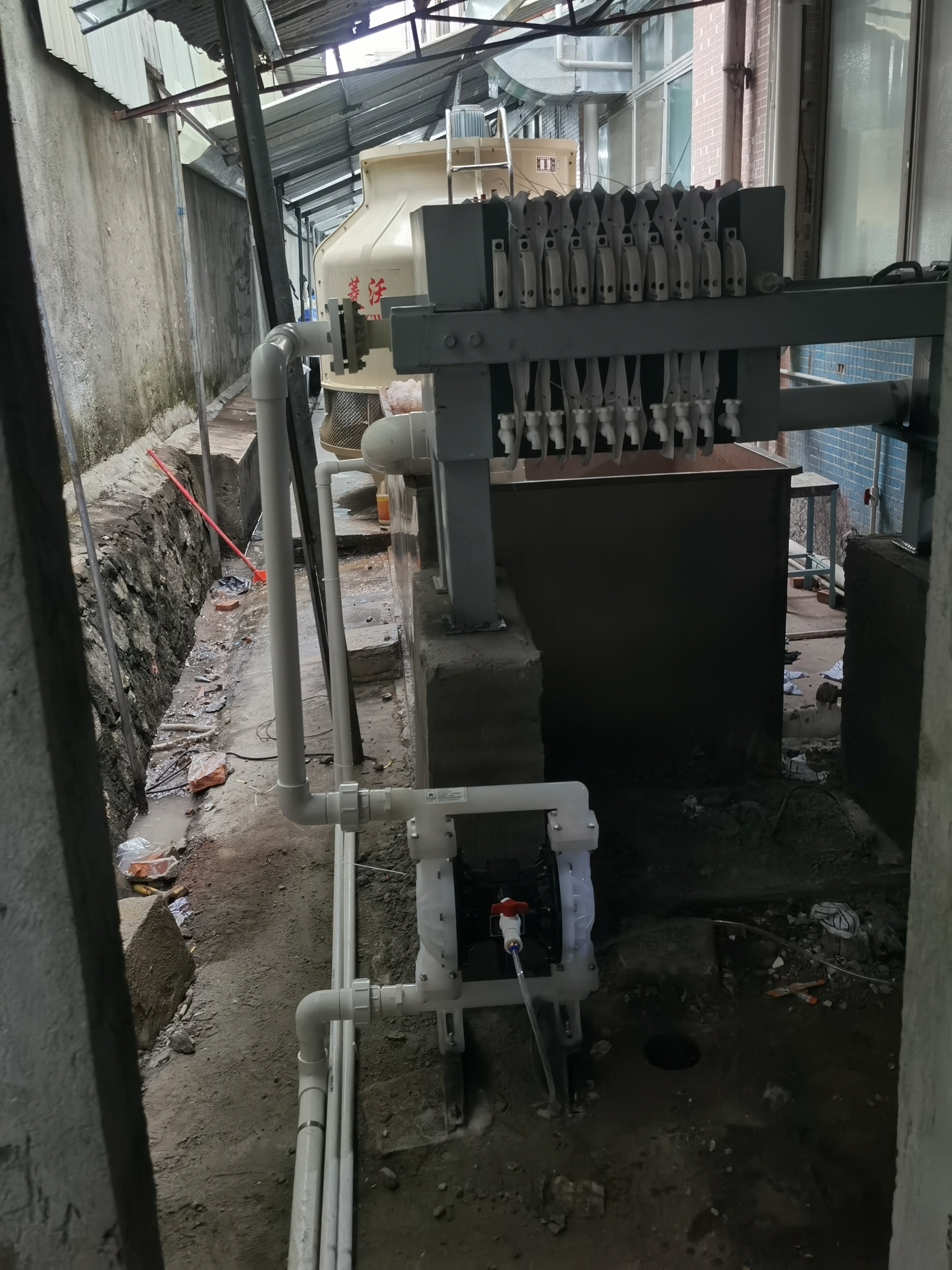 東莞厚街噴淋塔廢水處理項目-設備已安裝調(diào)試好3.jpg 東莞厚街噴淋塔廢水處理項目-設備已安裝調(diào)試好3.jpg