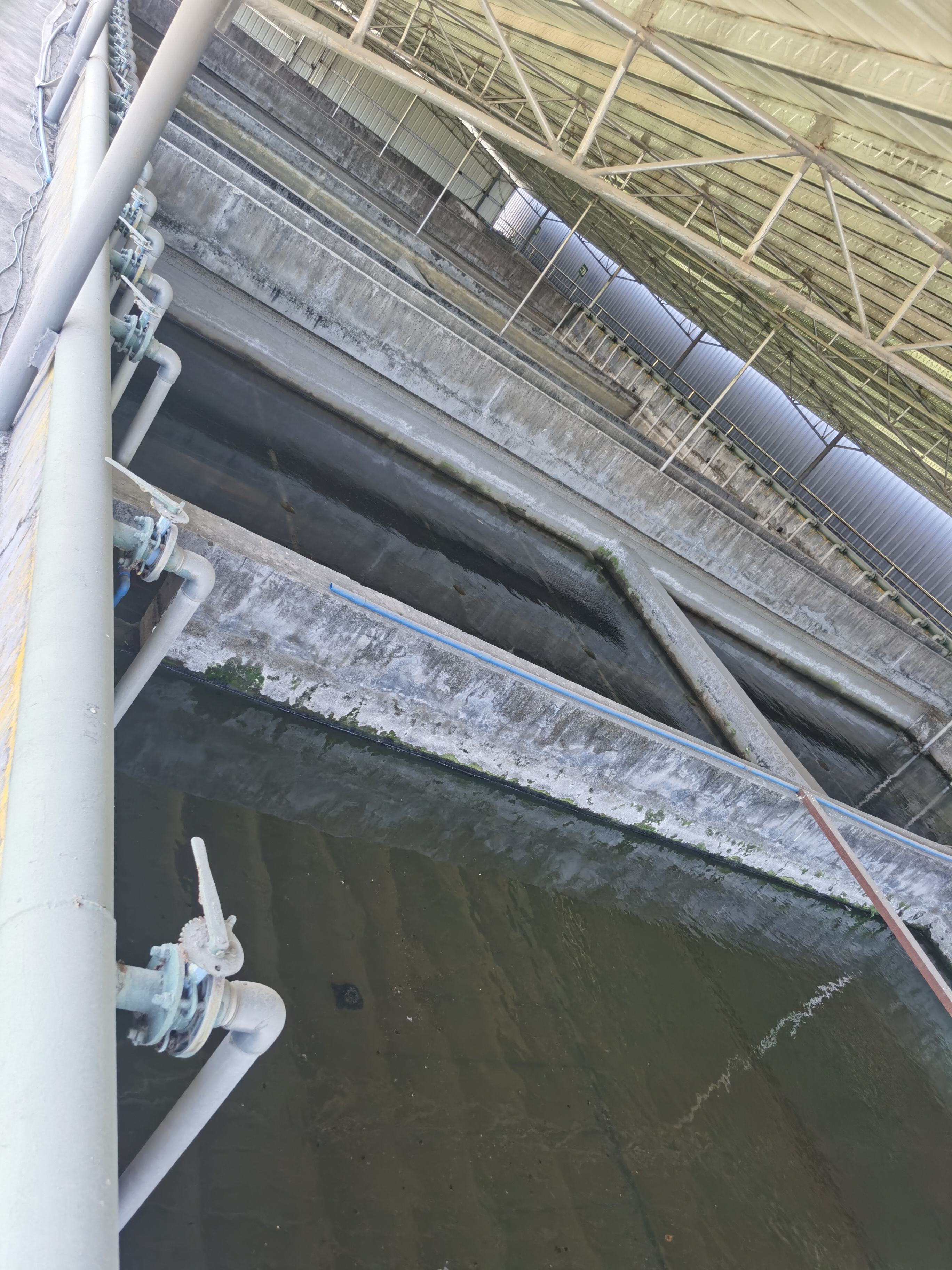 廣州花都化妝品園區(qū)污水站整改項(xiàng)目勘查現(xiàn)場(chǎng)1.jpg 廣州花都化妝品園區(qū)污水站整改項(xiàng)目勘查現(xiàn)場(chǎng)1.jpg