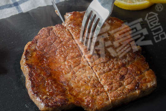 黑胡椒牛排（麥肉郎）