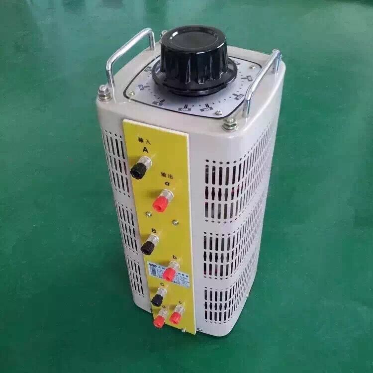 三相接觸式調壓器