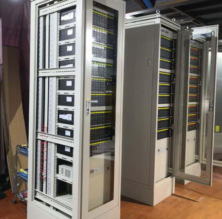 成套电控柜.jpg 成套电控柜.jpg