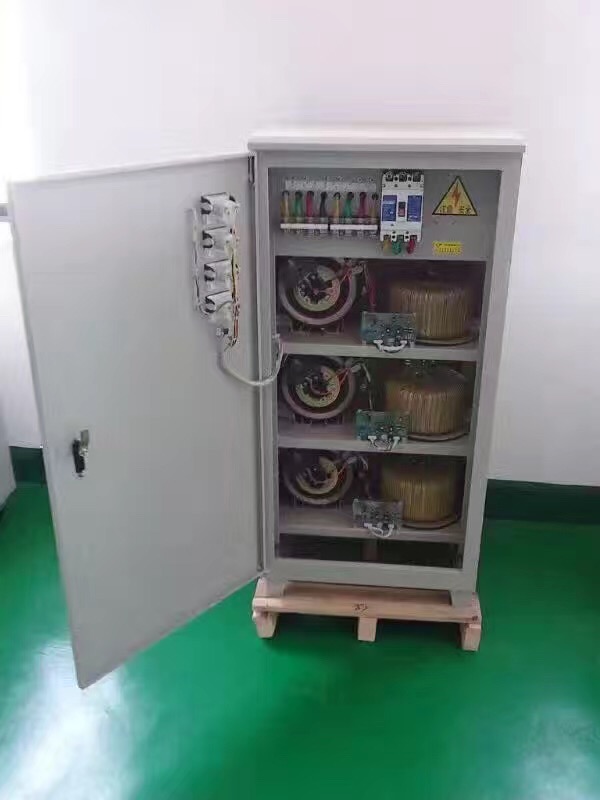 三相高精度穩壓器