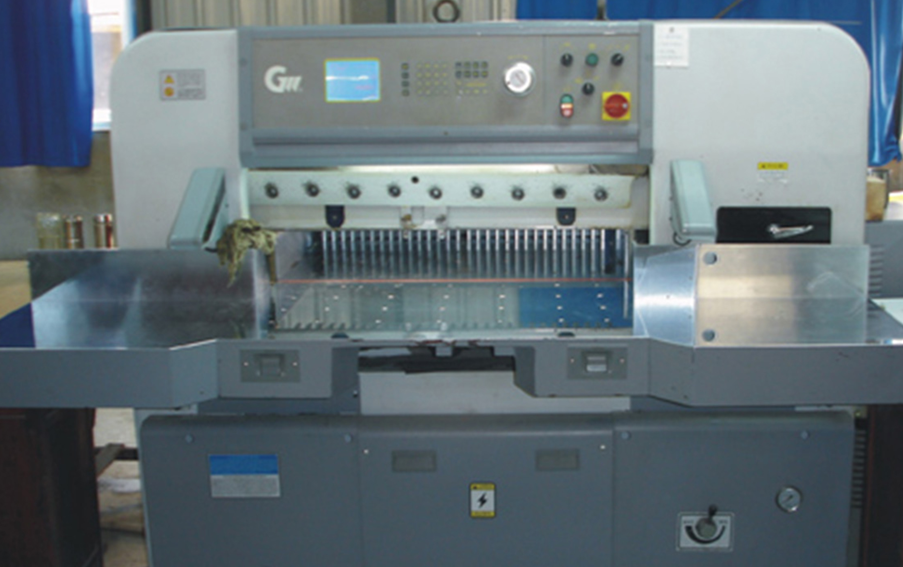 模切機(jī)的種類(lèi)是什么？