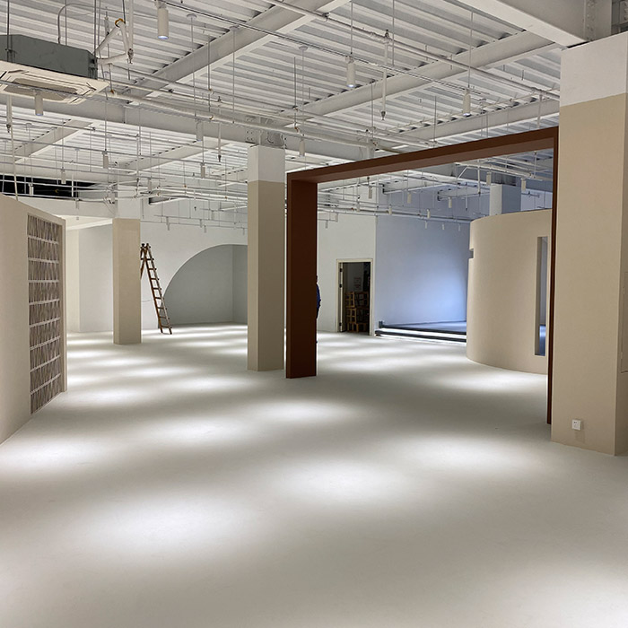 樂從卓隆家具城-內墻嘉潔士+熊孩子