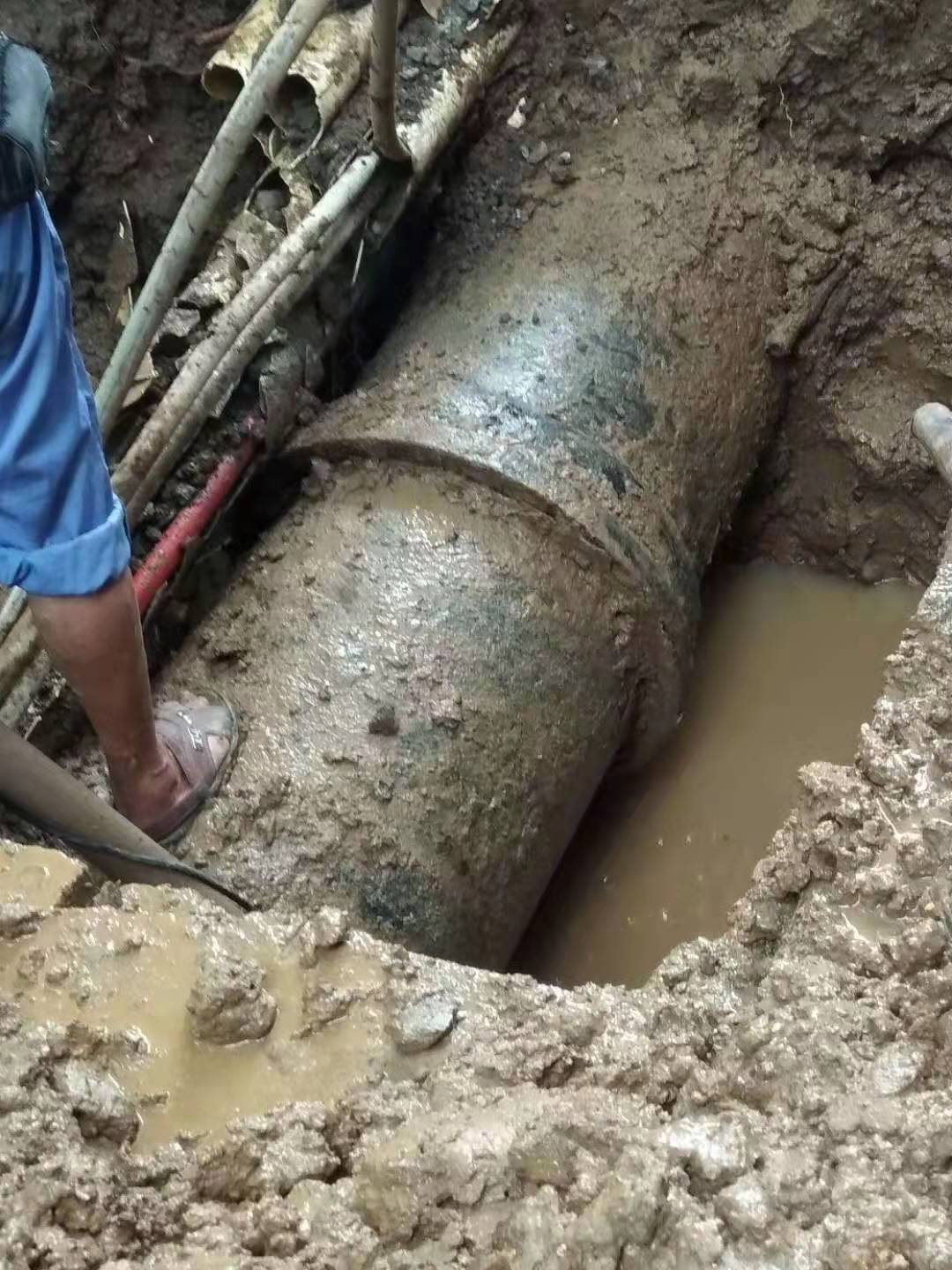 室外地下管网漏水维修