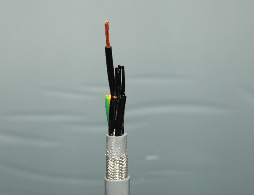 PVC高柔性屏蔽拖鏈控制電纜Chainflex?CY110 7G0.75