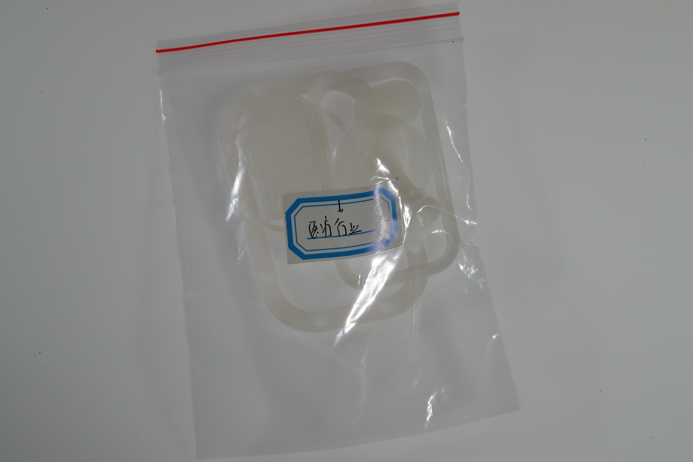醫(yī)療測(cè)試儀器硅膠件、醫(yī)療級(jí)硅膠制品（客戶定制）