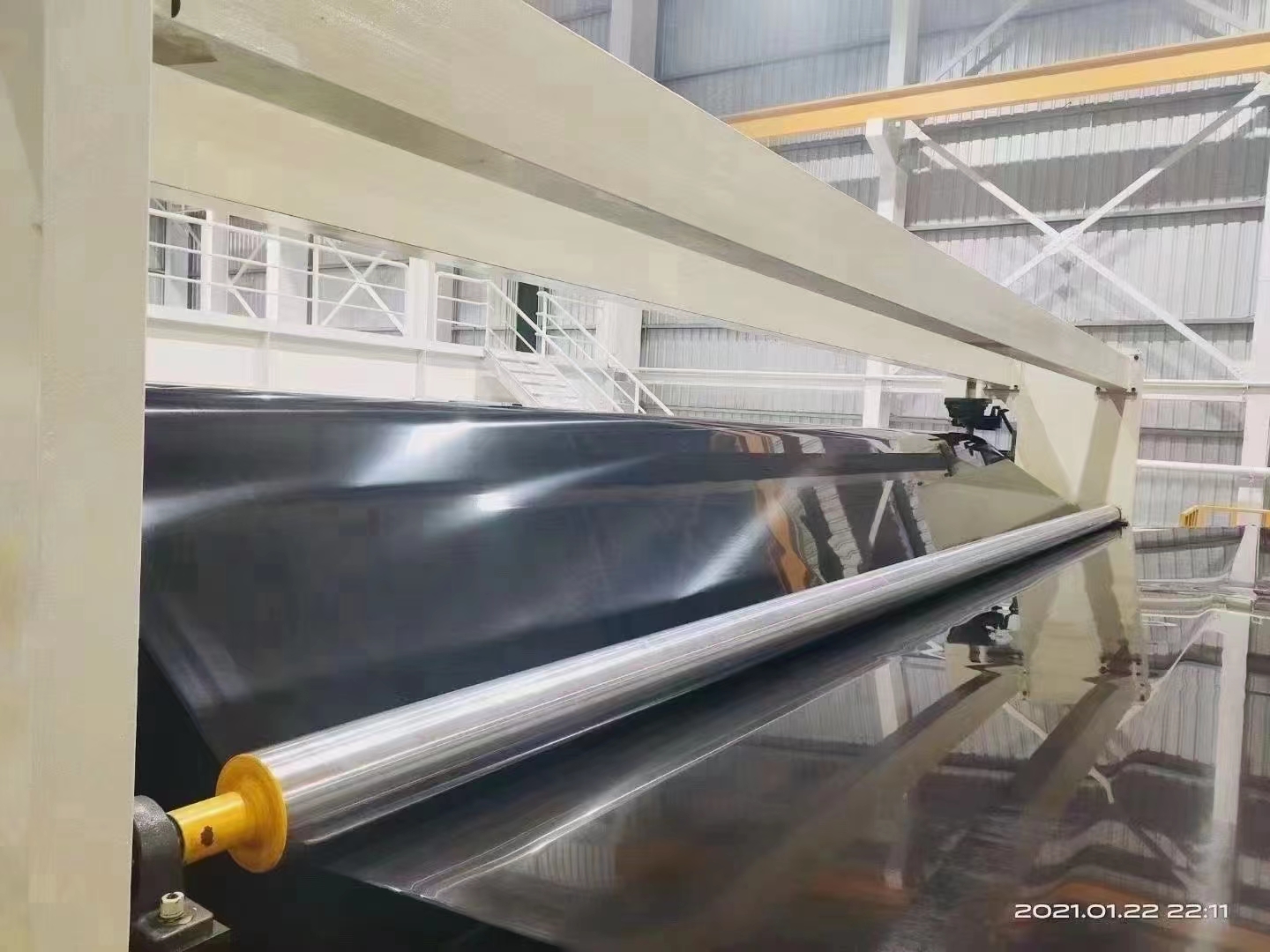 蘇州金緯8000mm 防水卷材擠出生產線在秘魯客戶工廠驗收成功