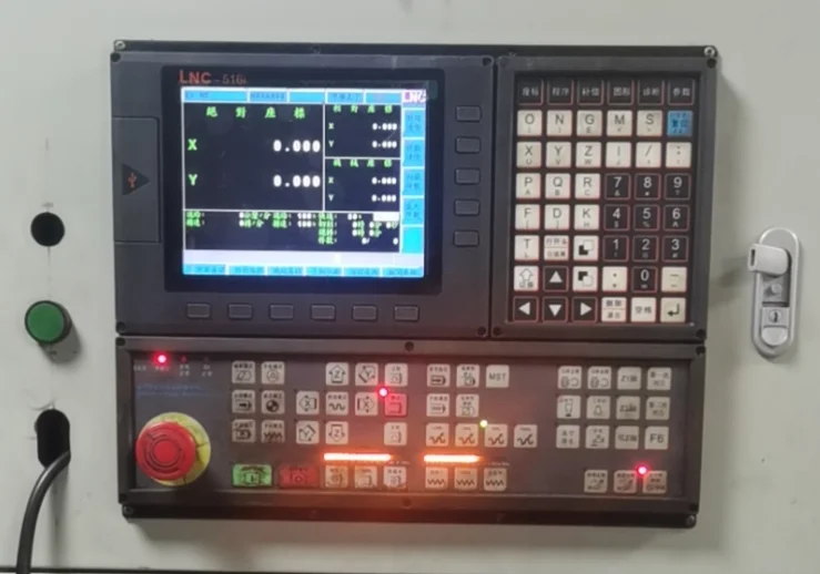 安川伺服器維修 SGDV-200A01A  A.100報警