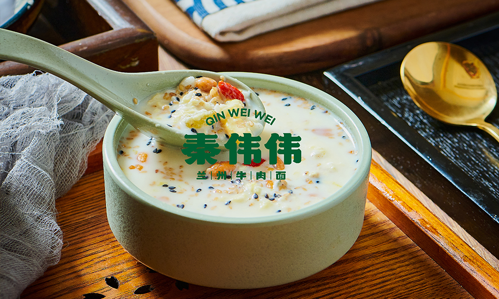水果酸奶甜胚子.jpg