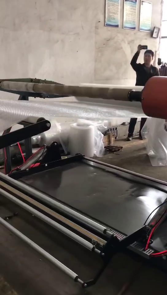 氣泡膜機