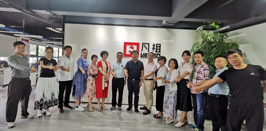 點滴之愛 惠澤母校 | 凡祖助力海大校園建設(shè)