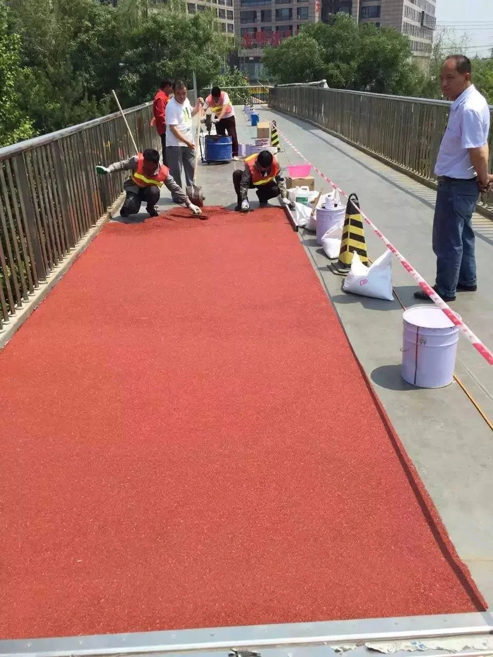 彩漿防滑路面施工