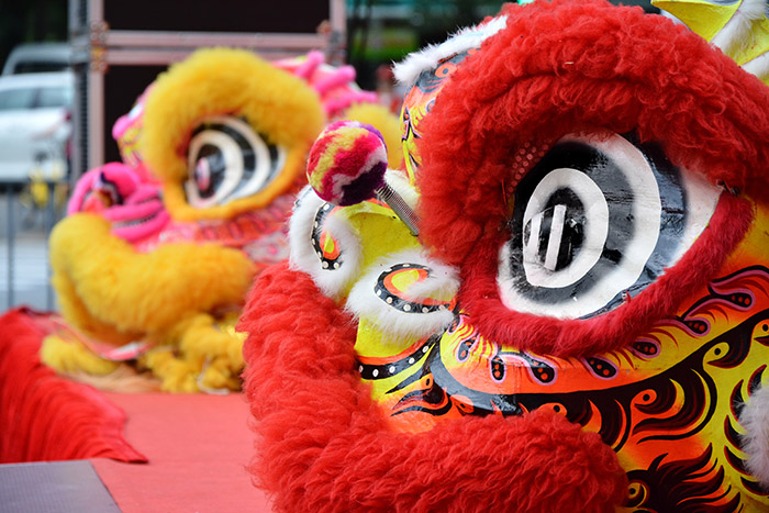 糕大師傳統(tǒng)蘇式鮮肉月餅鳴鑼開(kāi)售！