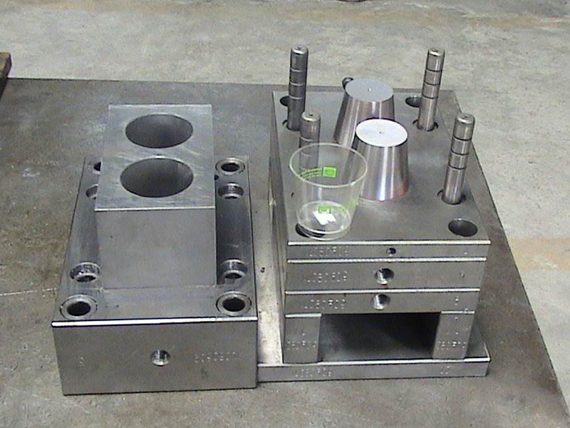 模具的材料是什么？