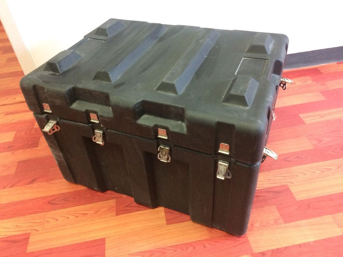 滾塑.jpg 滾塑.jpg