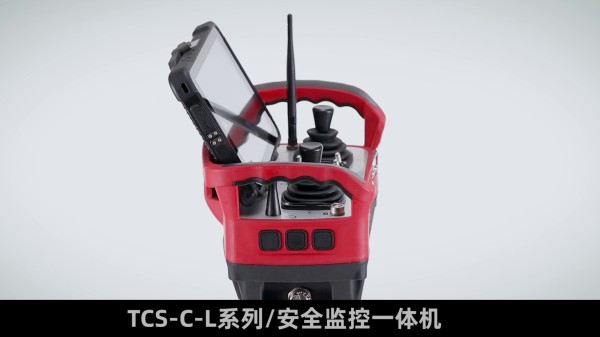 8.2寸触摸显示屏