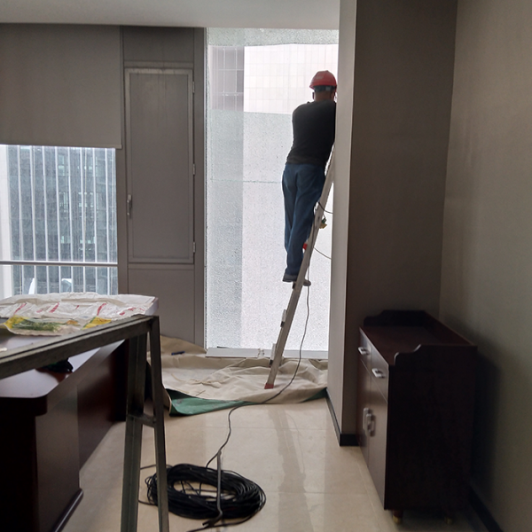 玻璃更換及清理