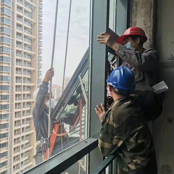玻璃更換及清理