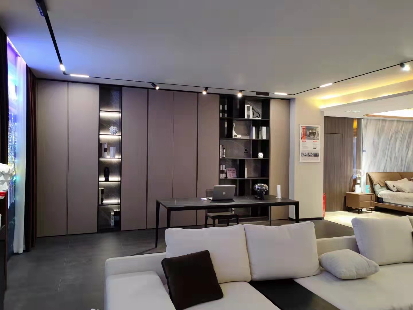 95f19f8d050cbc76dd0d80f318142c2.jpg