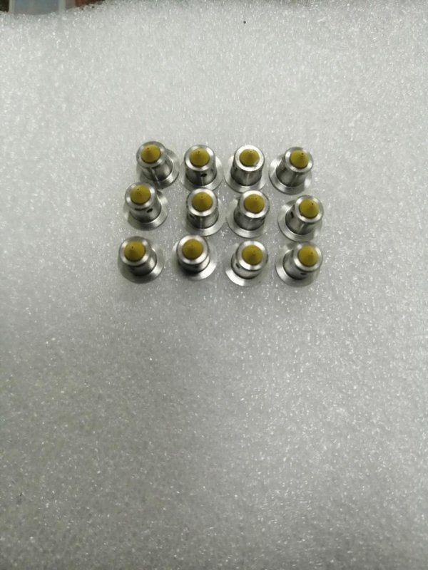 電木吸嘴