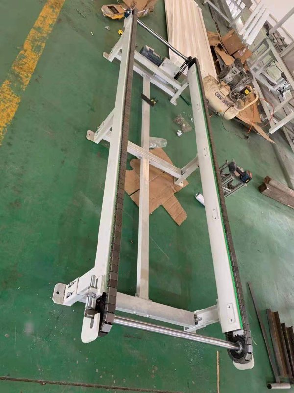 鏈條輸送機