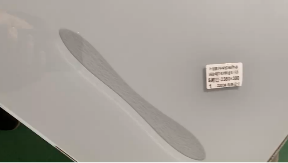 夾膠玻璃生產(chǎn)中是如何通過氣泡位置來分析起泡原因（下）？